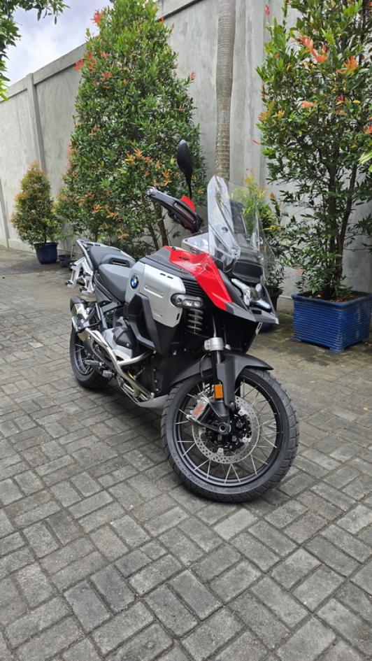Ready Stock Brand New BMW R1300 GS Adv 2025